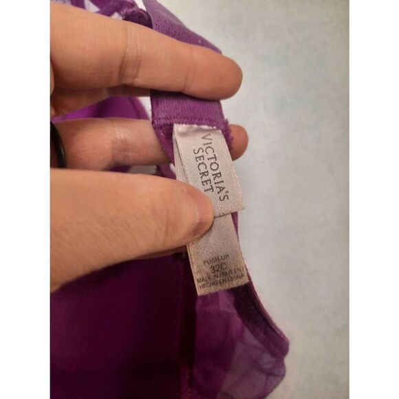 Victoria's Secret Size 34C Purple Push Up Bra - Picture 3 of 3